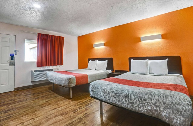 Motel 6 Clovis, NM