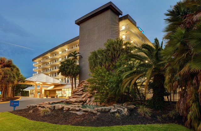 Motel 6 Cutler Bay, FL