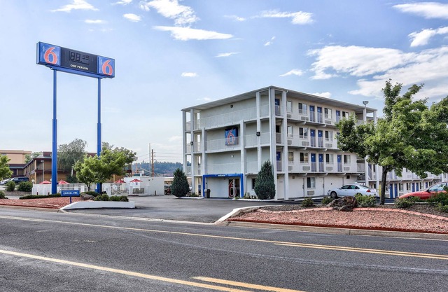 Motel 6 Flagstaff, AZ - East