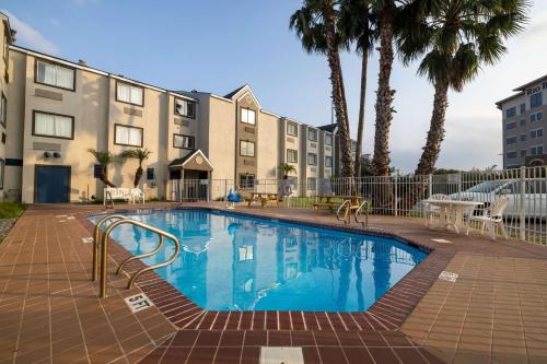 Motel 6-McAllen, TX - East