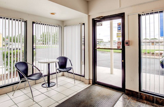 Motel 6 Norfolk, VA