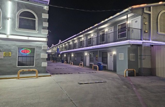 Motel 9