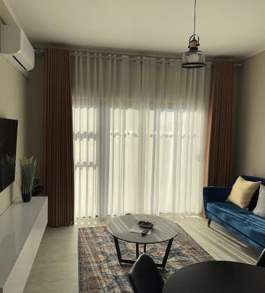 Motswedi Place Apartments B2- Managed by Pulafela Prop Pty Ltd
