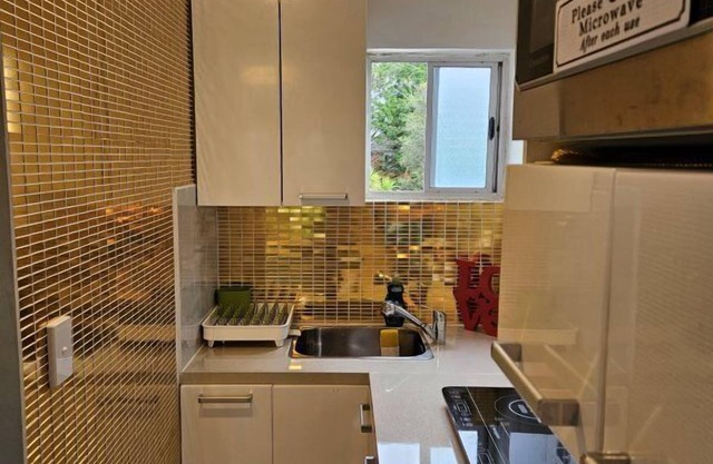 Mount Albert Apartment