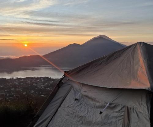 mount batur camp