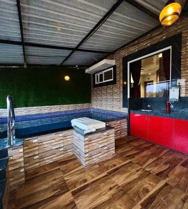 MOUNT BUNGALOWS-1 BEDROOM Private pool chalet -wifi -private pool-ac