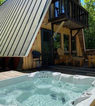 Mount Snow A Frame with Jacuzzi