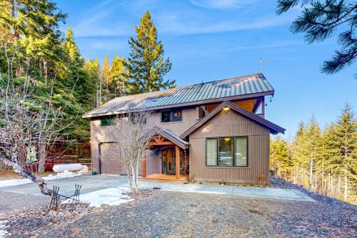 Mountain Breeze Haven