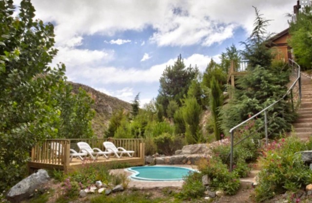 Mountain Bungalow (Mendoza, Arg.)