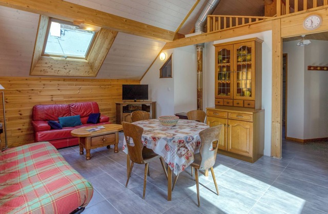 Mountain Chalet "Ornon" with Wi-Fi