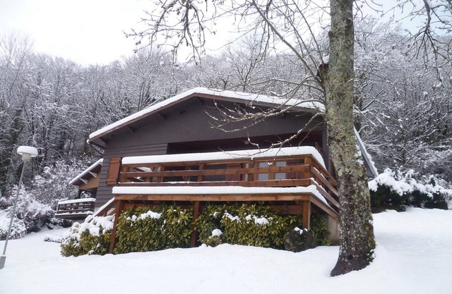 CHALET DE MONTAÑA (PROMIXITE DE GOURETTE)