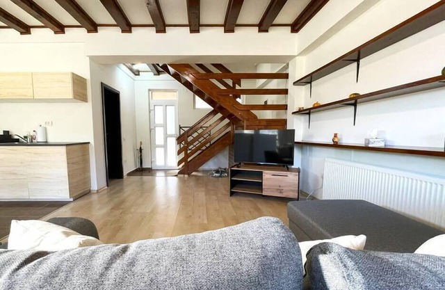 Mountain Escape Chalet