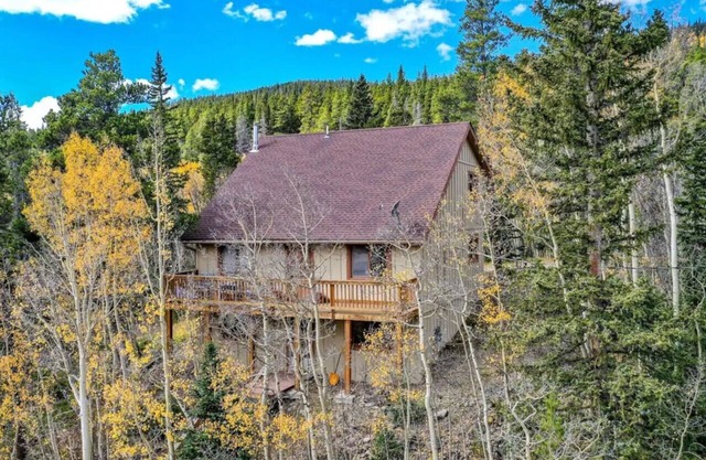 Mountain Escape | Hot Tub, Trails, Pet-Friendly