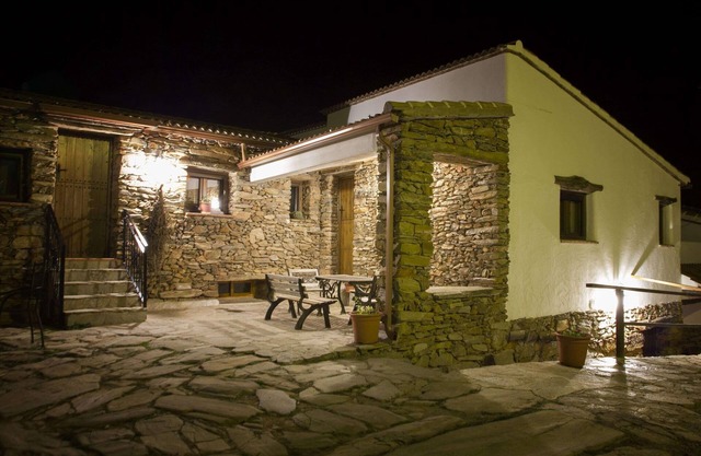 Chalet en Almería con Vistas a Montañas