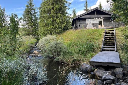 Mountain lodge with sauna, by Damtjernet