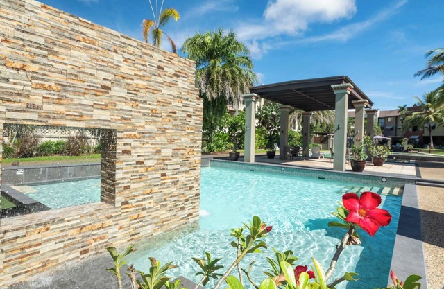 Mountain Panorama Cairns -9 Pools,Gym, & BBQ