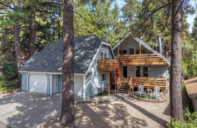 Mountain Retreat - Game Room; 4 Porches; Theater