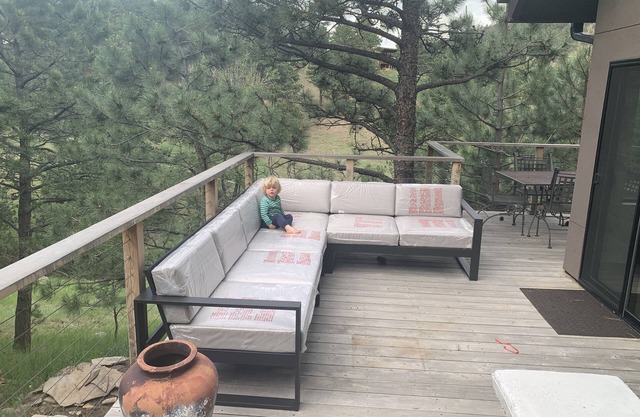 Mountain Retreat - Close to Town!