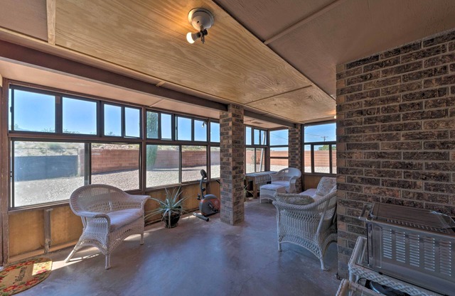 Mountain View Desert Home - 25 minutos a las arenas blancas