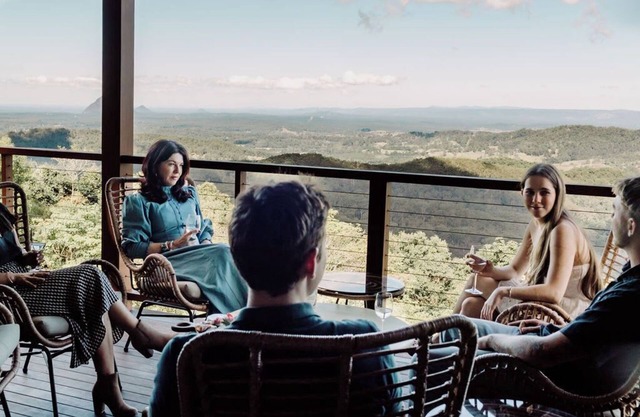 "Mountain View House and Studio Maleny"