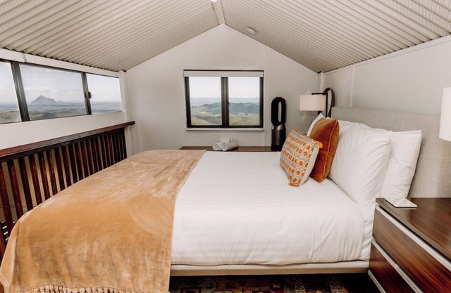 "Mountain View Lodge Maleny"