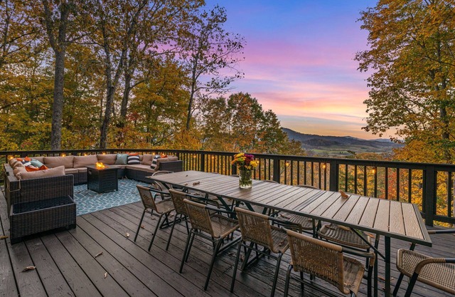 Mountain View | Secluded Lodge | Forest Escape