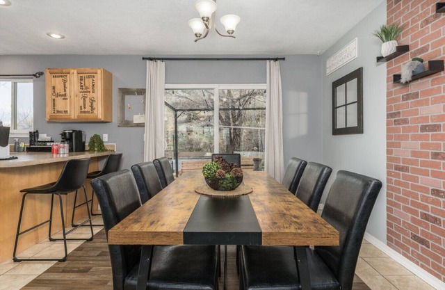 Mountain-View Townhouse