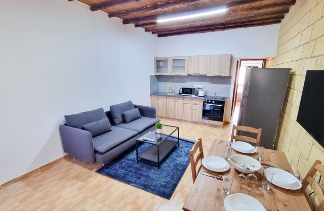 Mountains Retreat Rooms & Suites Apt.3