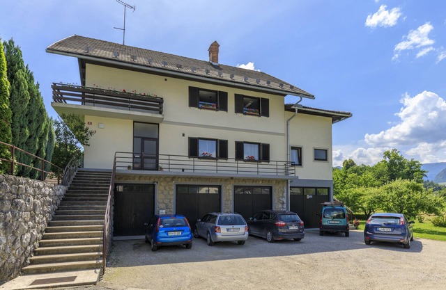 Mountainview apartment