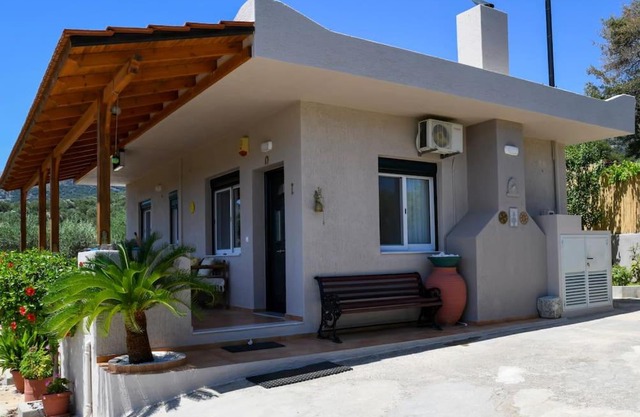 Mourelo House