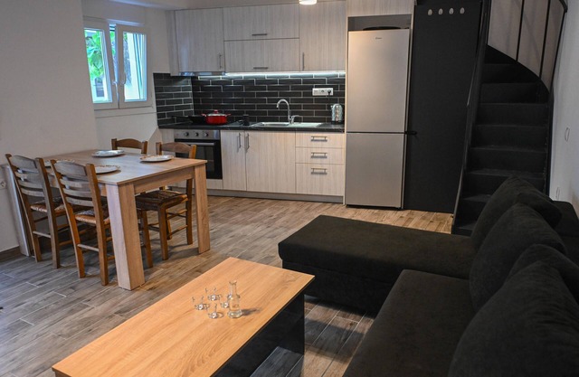 Mournia Apartment