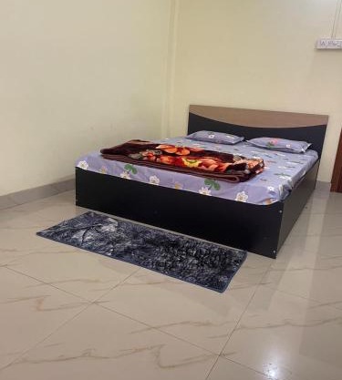 Move Inn Retreat