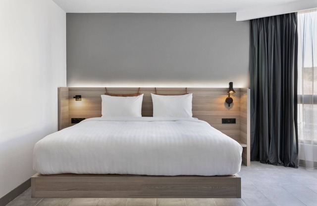 Moxy La Ciotat