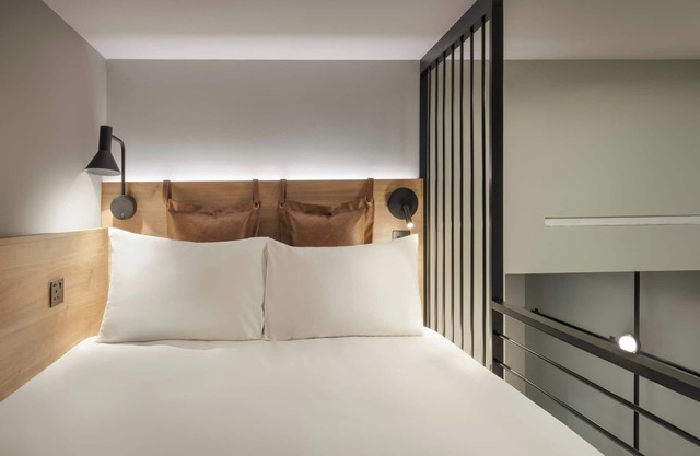 Moxy London Piccadilly Circus