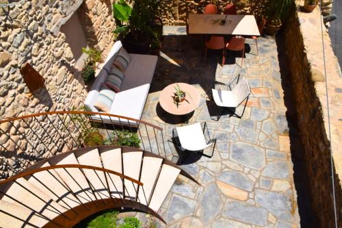 Mozaik House