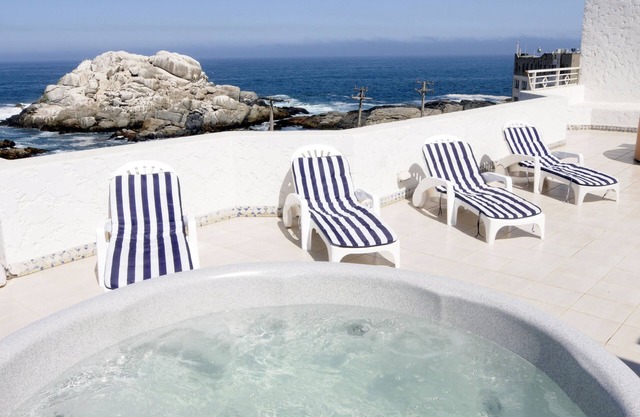 MR Mar Suites