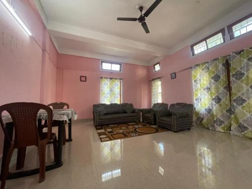 MriMan Homestay