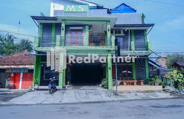 MS Hotel Pangandaran Mitra RedDoorz