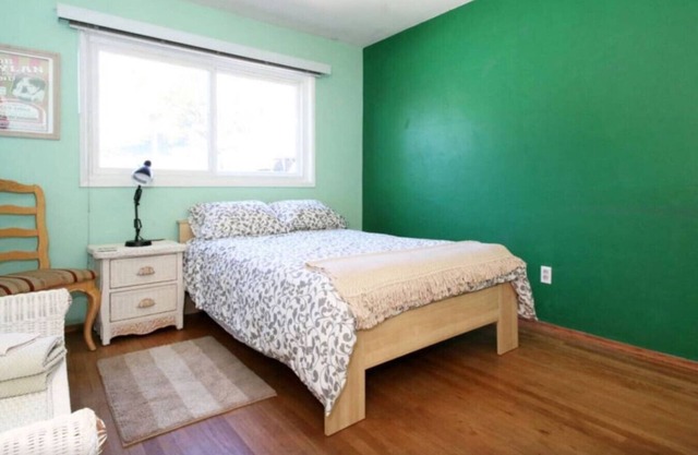 Mt Helix Delight - Amplio y soleado con vistas, terraza, hoguera y jacuzzi