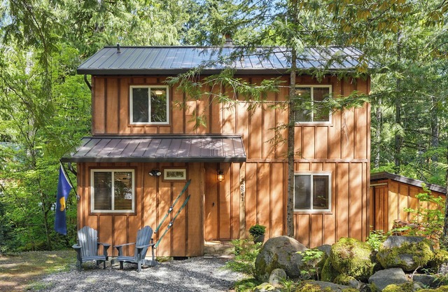 Mt Hood Retreat Hot Tub/Pool Sleeps 7 DogsOK