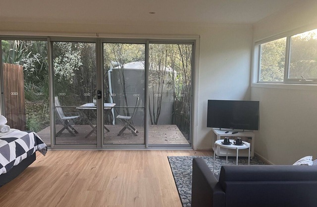 Mt Rael Healesville Suite 3 Tane