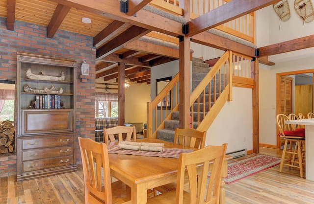 Mt. Washington Valley Get Away - near Hiking, Storyland & North Conway
