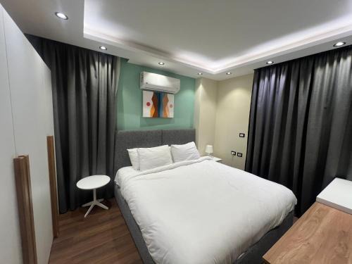 MTMZ F1 - 3 BDR Apartment - By Kemetland