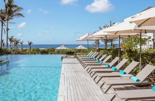 Travel Destination! Garden view, Outdoor Pool, Spa & Wellness, Beachfront!