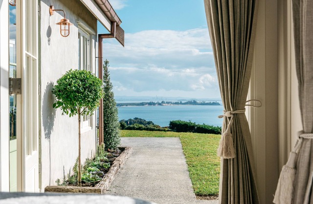 Mudbrick Cottages