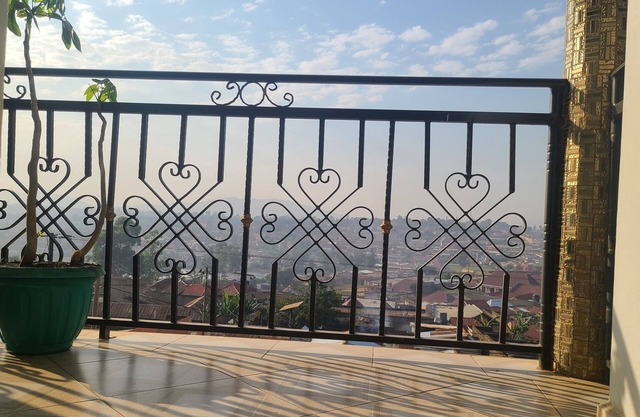 Muju Hotel Mbarara