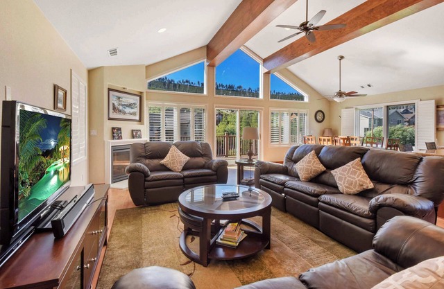 Mule Meadows | Classy, Split level South Tahoe home!