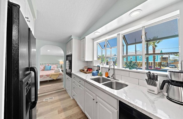 Multi-family Property with Private Pool, Large Yard and Steps From the Bay