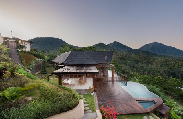 Munduk Mountain Estate