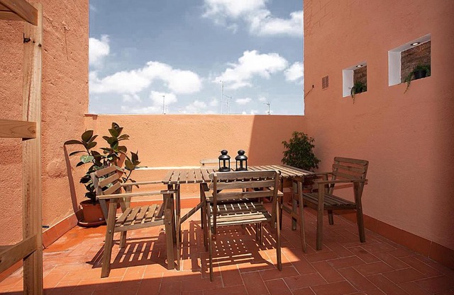 MUNTANYA - Apartments & one with Terrace next to Sagrada Familia